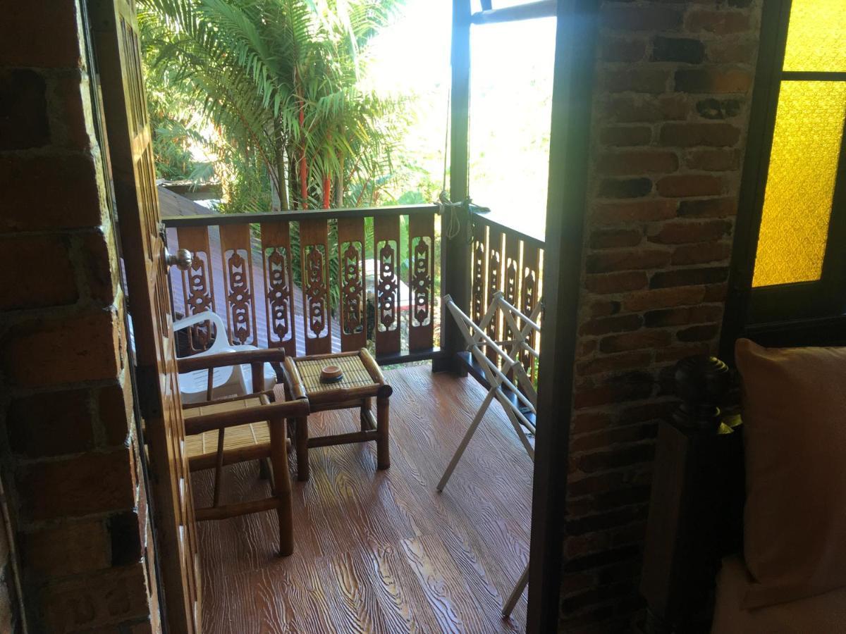 Sunflowerbungalow Khao Lak Buitenkant foto